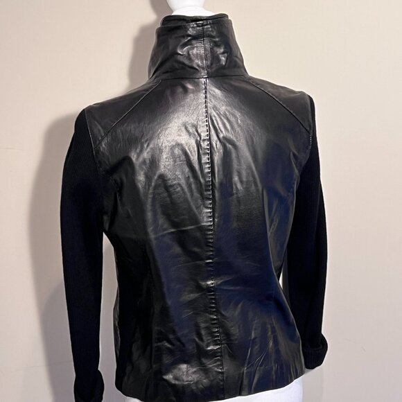 Vince Women's Black Leather and Wool Short High Collar Modern Jacket Sz Med - Picture 2 of 16